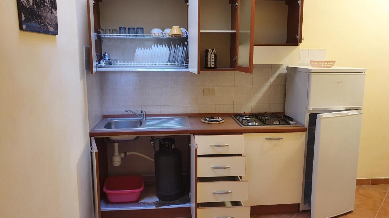 Appartamento Monolocali In Centro Paese LMP Esterno foto