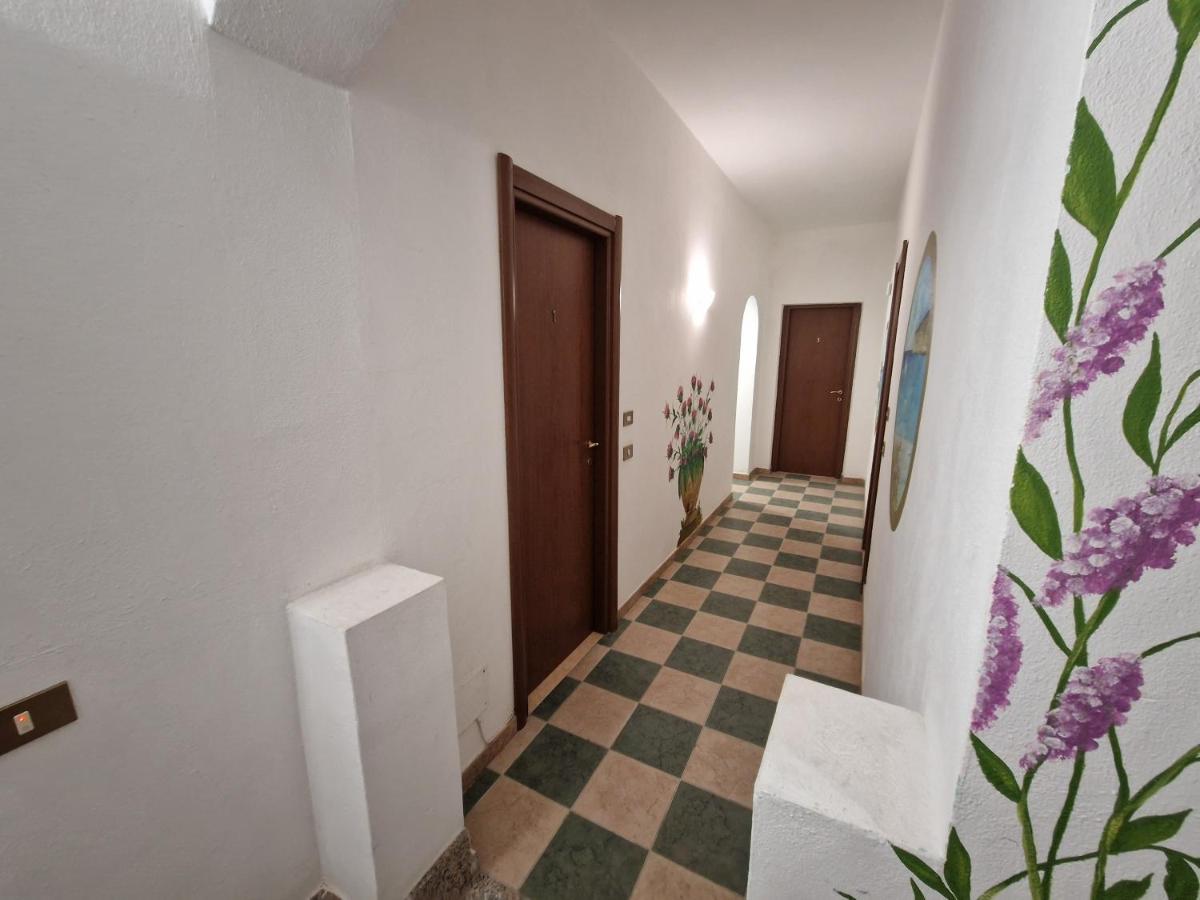 Appartamento Monolocali In Centro Paese LMP Esterno foto
